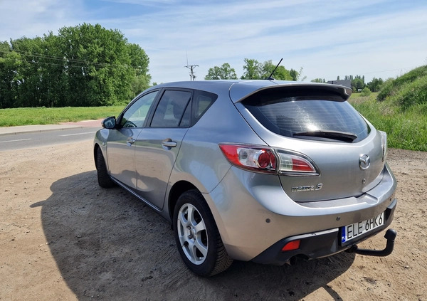 Mazda 3 cena 15900 przebieg: 254000, rok produkcji 2009 z Łęczyca małe 67